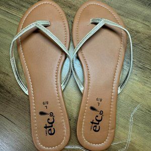 Rue21 women’s thin strap sandal size 8/9